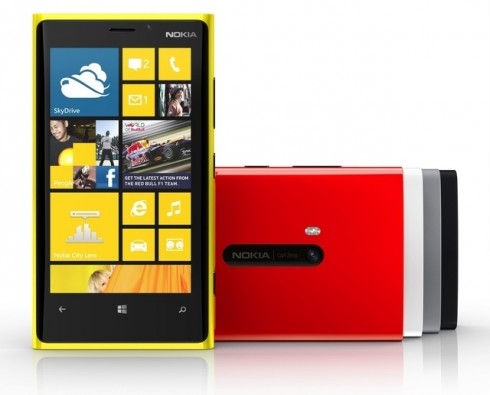 Nokia высмеивает Apple и Samsung