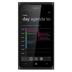 Nokia Lumia 900 уже очень скоро в России